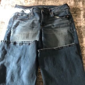 American Eagle boyfriend jean